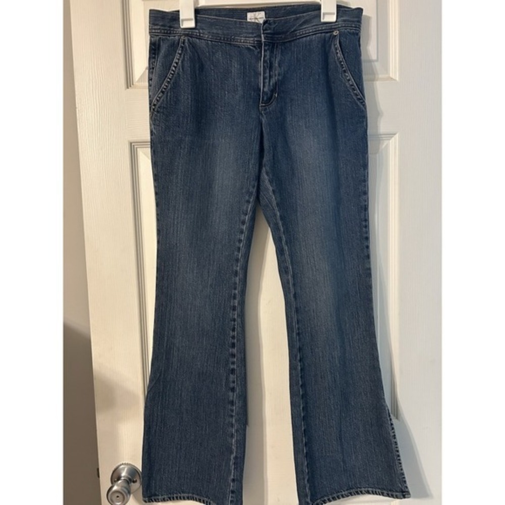 Vintage Y2K Calvin Klein Jeans Flare Medium Wash Low Rise Denim Womens Size 6